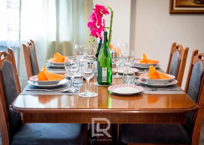 וילה Dalmacija *